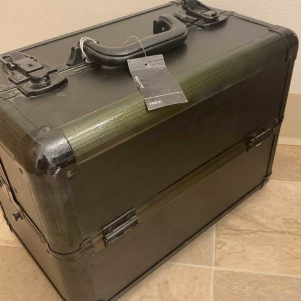 Makeup train case cosmetic organizer